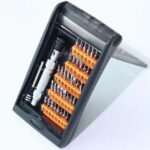 UGREEN 80459 38-in-1 Aluminum Alloy Screwdriver Set - Image 2
